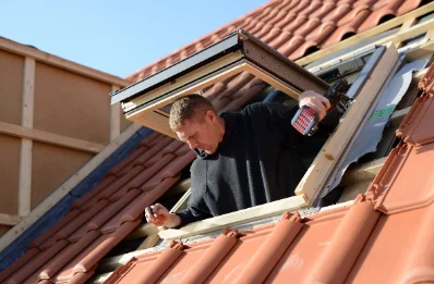 Pose de fenêtres de toit Velux à Vauchassis